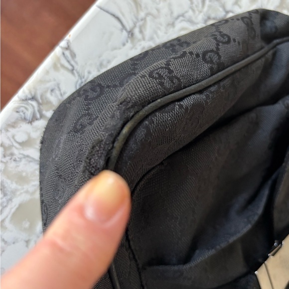 Gucci Tom Ford Era Crossbody Bag - Picture 6 of 16